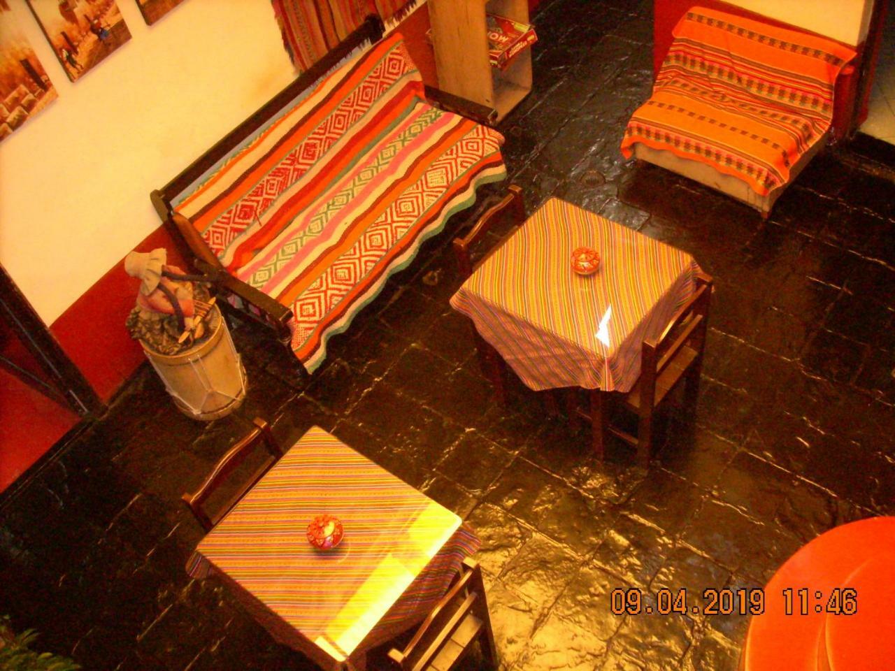 Auquis Ccapac Guest House Cusco Exteriör bild